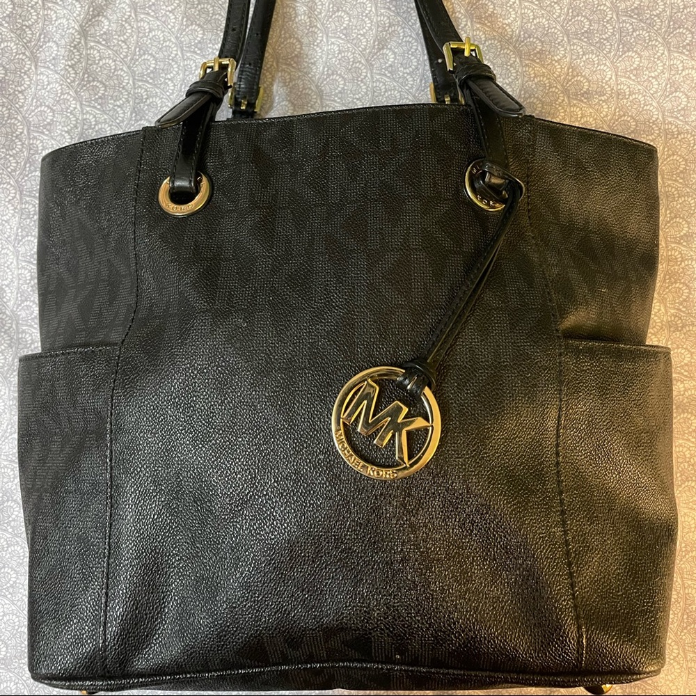 Michael Kors Jet Set East/West Signature Tote